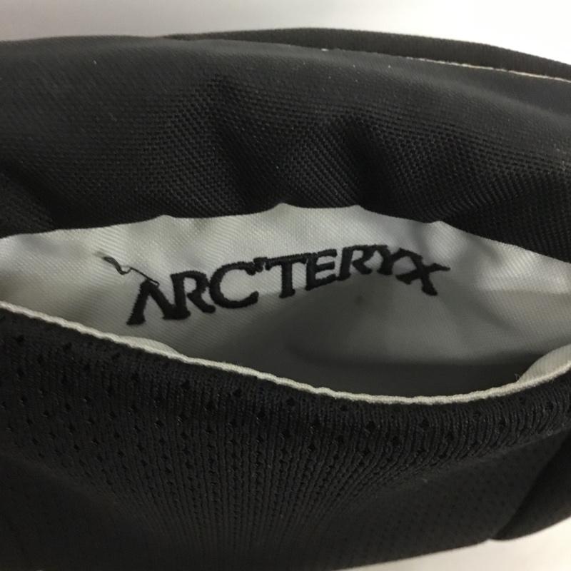 アークテリクス ARC TERYX ショルダーバッグ ショルダーバッグ 29557-13541 MANTIS 2 WAIST PACK ロゴ、文字 黒 / ブラック / メンズ USED 古着 中古 10136471