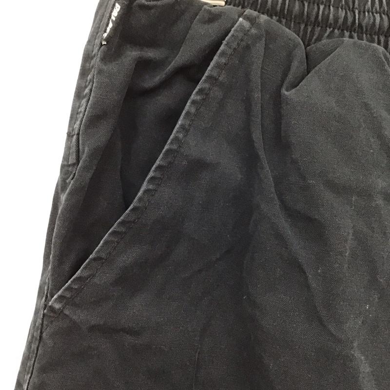 パレス PALACE パンツ ワークパンツ、ペインターパンツ RN150137 ジョガーパンツ S ロゴ、文字 紺 / ネイビー /  メンズ USED 古着 中古 10122623