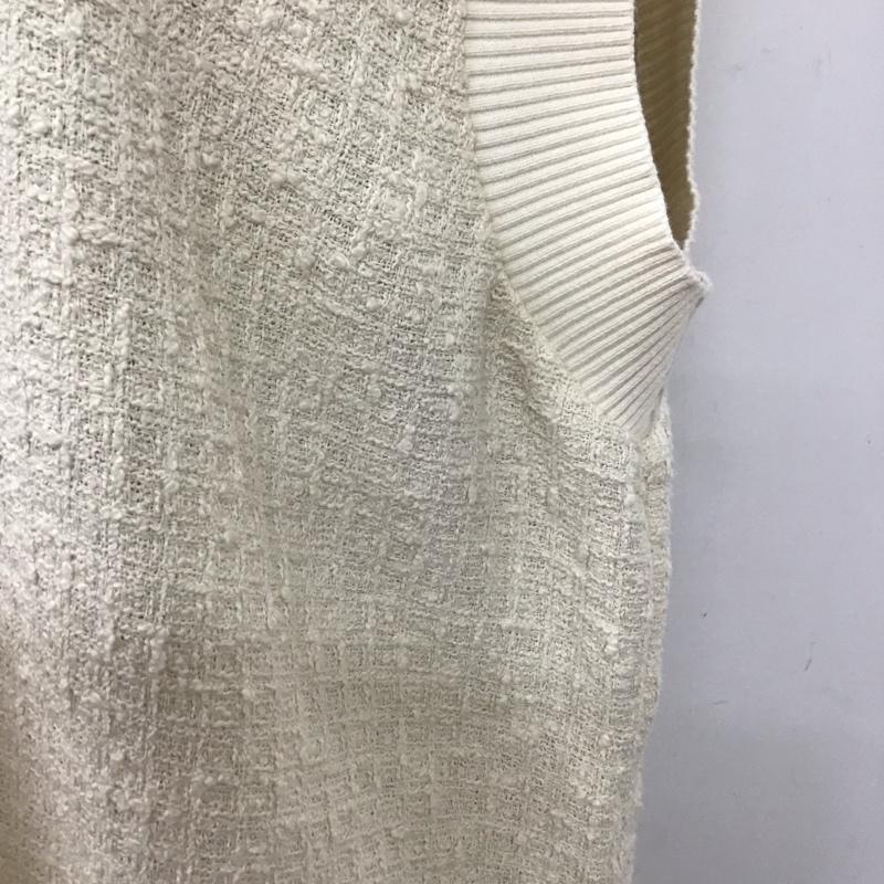 ザラ ZARA ベスト ベスト 7563 042 712 Vネック M 無地 アイボリー / アイボリー / レディース USED 古着 中古 10117684