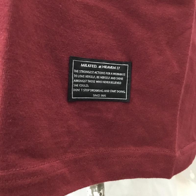 ミルクフェド MILKFED. Tシャツ 半袖 半袖カットソー プリントTシャツ クルーネックカットソー M ロゴ、文字 えんじ / ワインレッド / レディース USED 古着 中古 10112248