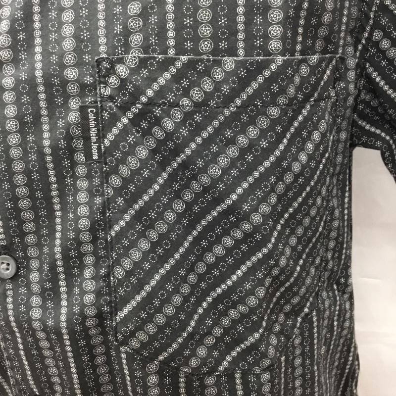 カルヴァン クライン ジーンズ Calvin Klein Jeans シャツ、ブラウス 半袖 半袖シャツ カラーシャツ 半袖カットソー 柄シャツ M ロゴ、文字 黒 / ブラック /  メンズ USED 古着 中古 10108724