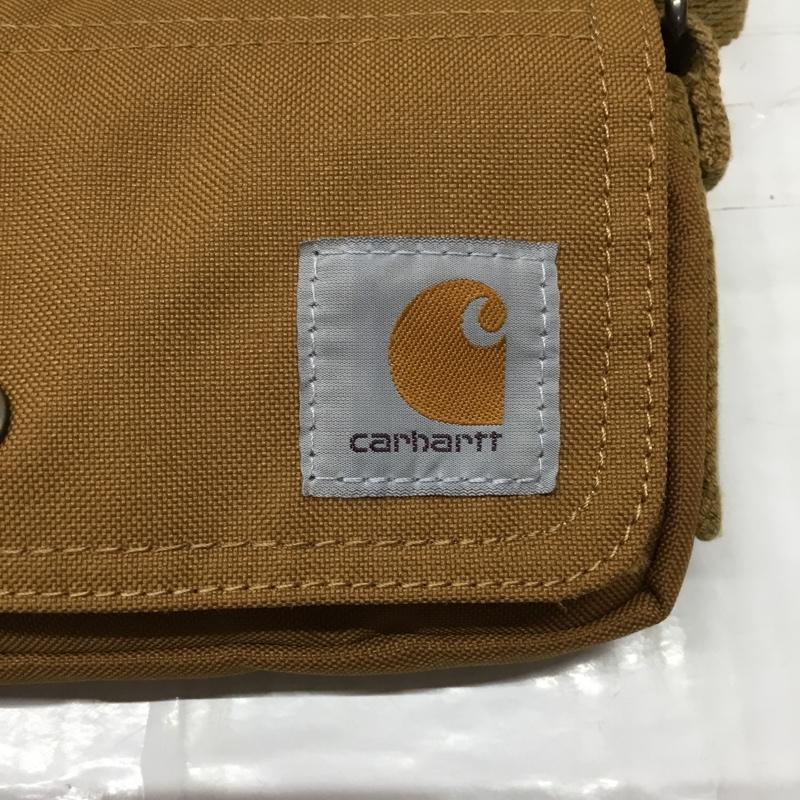 カーハート Carhartt ショルダーバッグ ショルダーバッグ 8913710102 サコッシュ ミニショルダー ロゴ、文字 キャメル / キャメル / メンズ USED 古着 中古 10120332