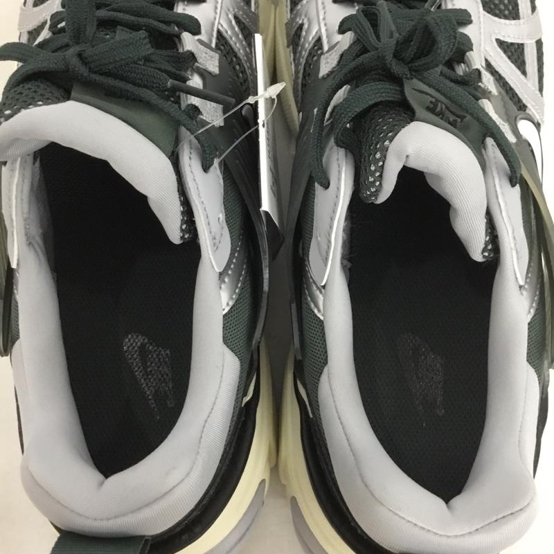 ナイキ NIKE スニーカー スニーカー HJ4497-300 V2K RUN 28.5cm 28.5cm ロゴ、文字 緑 / グリーン / X 銀 / シルバー / X 灰 / グレー / メンズ USED 古着 中古 10138478