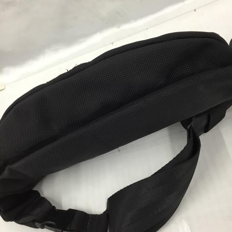 ブリーフィング BRIEFING ウエストバッグ ウエストバッグ ショルダーバッグ ロゴ、文字 黒 / ブラック / メンズ USED 古着 中古 10106037