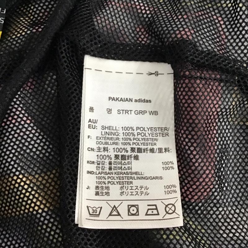 アディダスオリジナルス adidas originals パーカー 長袖 az1173 グラフィックマルチウィンドブレーカー ジップアップアップパーカー M プリント マルチカラー / マルチカラー / メンズ USED 古着 中古 10123620