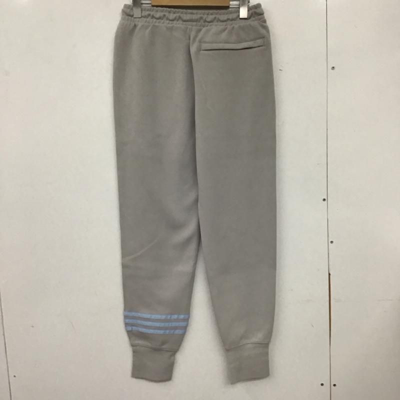 アディダス adidas パンツ ワークパンツ、ペインターパンツ hs1521 スウェットパンツ ワイドパンツ ジャージ M ロゴ、文字 灰 / グレー / メンズ USED 古着 中古 10134710