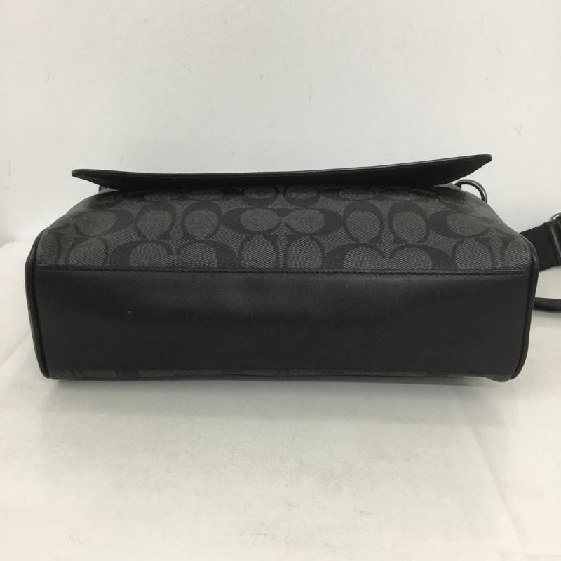 コーチ COACH ショルダーバッグ ショルダーバッグ F73339 シグネチャー ロゴ、文字 黒 / ブラック / メンズ USED 古着 中古 10139107