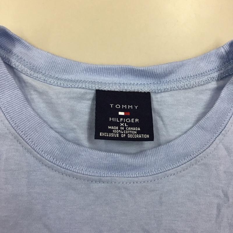 トミーヒルフィガー TOMMY HILFIGER Tシャツ 半袖 半袖カットソー プリントTシャツ クルーネックカットソー XL ロゴ、文字 水色 / ライトブルー / メンズ USED 古着 中古 10113883