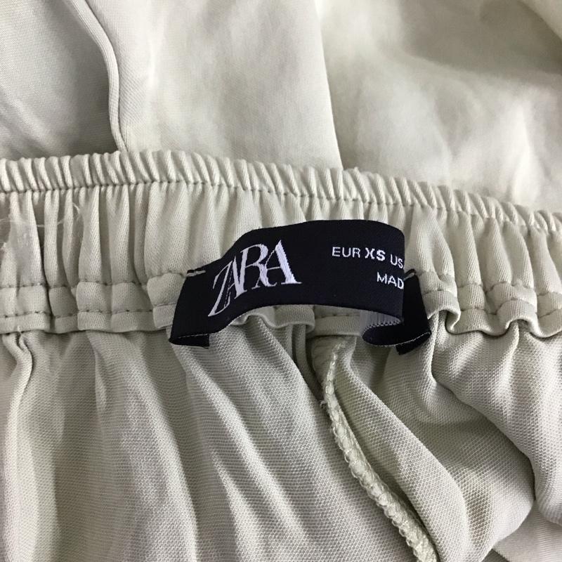 ザラ ZARA パンツ スラックス XS 無地 カーキ / カーキ / レディース USED 古着 中古 10129527