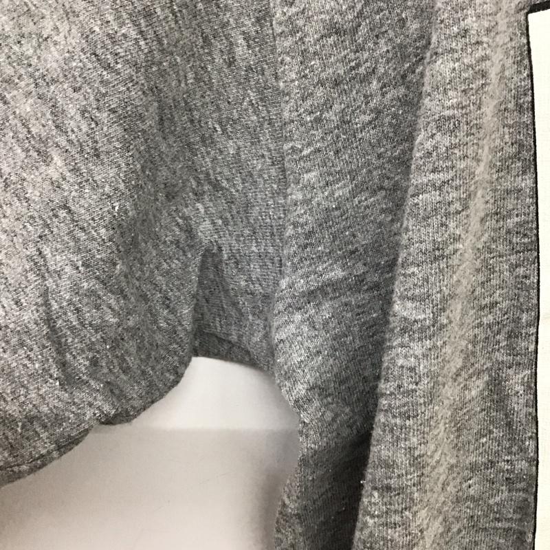 ディズニー Disney Tシャツ 半袖 半袖カットソー プリントTシャツ クルーネックカットソー プリント 灰 / グレー / メンズ USED 古着 中古 10136730