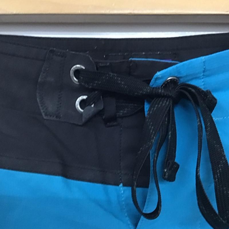 パタゴニア patagonia パンツ ショートパンツ ショートパンツ ハーフパンツ カジュアルパンツ ロゴ、文字 黒 / ブラック / X 青 / ブルー / メンズ USED 古着 中古 10134576