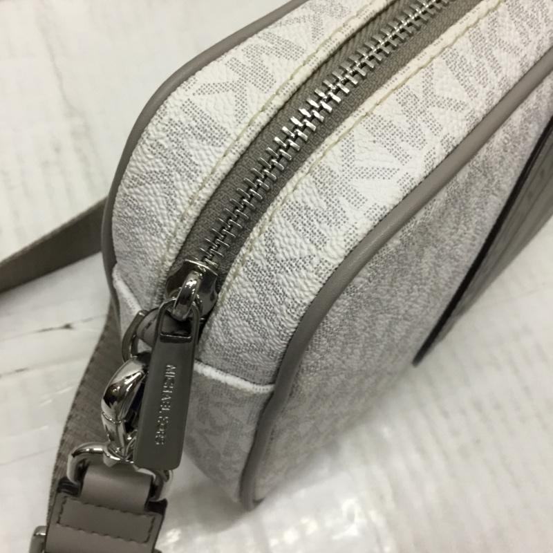 マイケルコース MICHAEL KORS ショルダーバッグ ショルダーバッグ 35F9SF0C3B ロゴ 総柄 白 / ホワイト / X 灰 / グレー / レディース USED 古着 中古 10111820