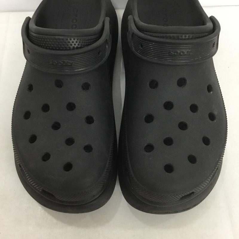 クロックス crocs サンダル サンダル comfort iconic 厚底 10 ロゴ、文字 黒 / ブラック / メンズ USED 古着 中古 10140023