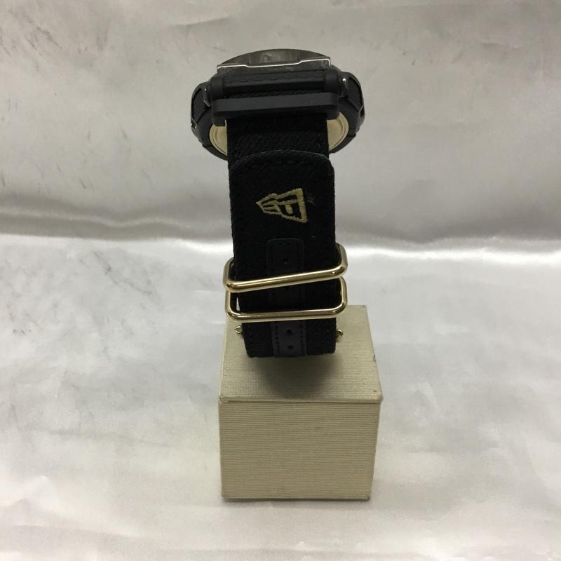 ジーショック G-SHOCK 腕時計 アナログ(クォーツ式) GM-110NE ニューエラ NEW ERA 箱有 デジタル ロゴ、文字 黒 / ブラック / X 金 / ゴールド / メンズ USED 古着 中古 10109233