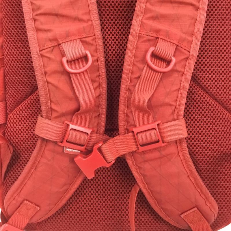 シュプリーム Supreme リュックサック、デイパック リュックサック、デイバッグ 18AW Backpack ロゴ、文字 赤 / レッド / メンズ USED 古着 中古 10137346