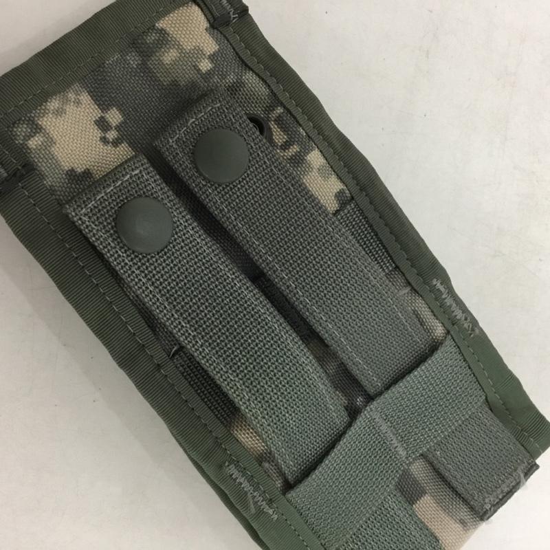 古着 USED バッグ バッグ ミリタリー ポーチ カモフラージュ柄・迷彩 カーキ / カーキ / メンズ USED 古着 中古 10137420