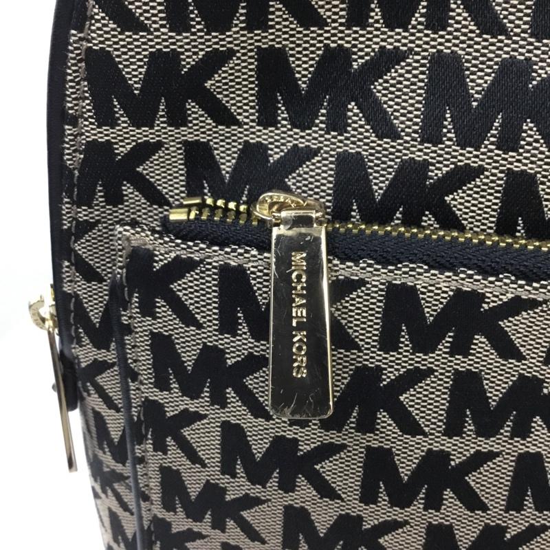 マイケルコース MICHAEL KORS リュックサック、デイパック リュックサック、デイバッグ 35F1G4AB2J ミニリュック ロゴ 総柄 黒 / ブラック / X 白 / ホワイト / レディース USED 古着 中古 10124182