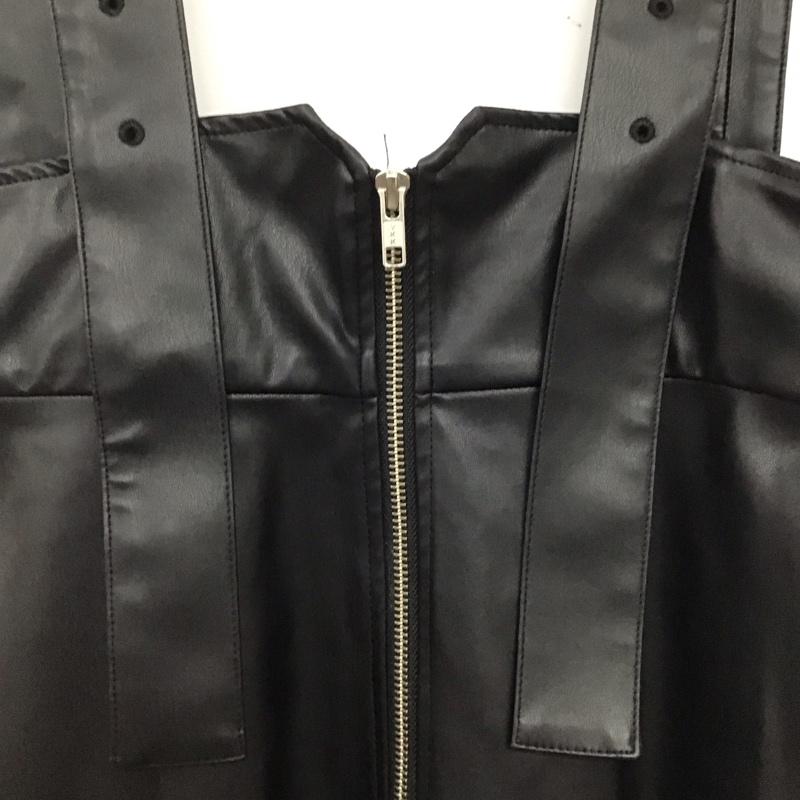 アズールバイマウジー AZUL BY MOUSSY ジャンパースカート ジャンパースカート 250GAB33-106H フェイクレザージップアップジャンパースカート M 無地 黒 / ブラック / レディース USED 古着 中古 10133972