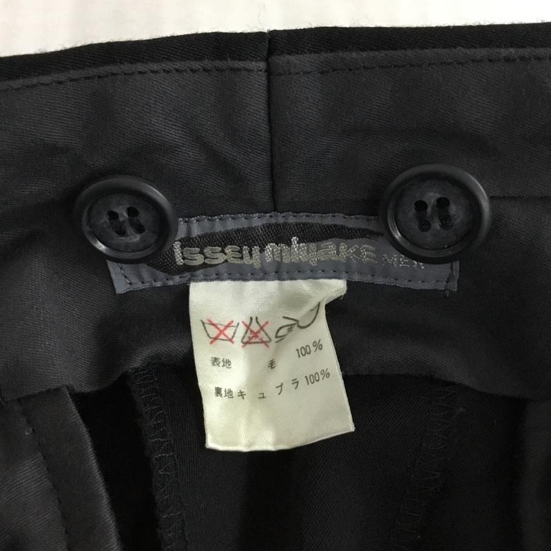 イッセイミヤケ ISSEY MIYAKE セットアップ セットアップ セットアップ カジュアルジャケット カジュアルパンツ 2点セット L 無地 黒 / ブラック /  メンズ USED 古着 中古 10120668