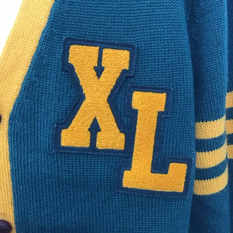 エクストララージ XLARGE カーディガン 長袖 長袖カーディガン 長袖カットソー ノーカラージャケット 前開カーディガン L ロゴ、文字 黄 / イエロー / X 緑 / グリーン / メンズ USED 古着 中古 10110958