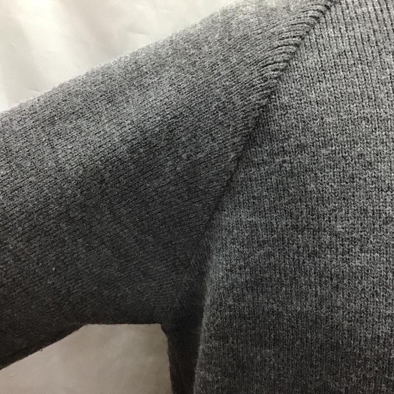 コムデギャルソン COMME des GARCONS カーディガン 長袖 sz-n004 厚手カーディガン 長袖ニットカーディガン 前ボタン XL ロゴ、文字 灰 / グレー / メンズ USED 古着 中古 10122687