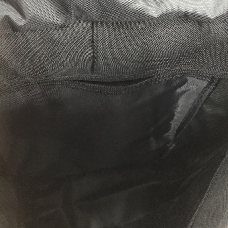 マンハッタンポーテージ Manhattan Portage リュックサック、デイパック リュックサック、デイバッグ Washington SQ Backpack ワンポイント 黒 / ブラック / メンズ USED 古着 中古 10123654
