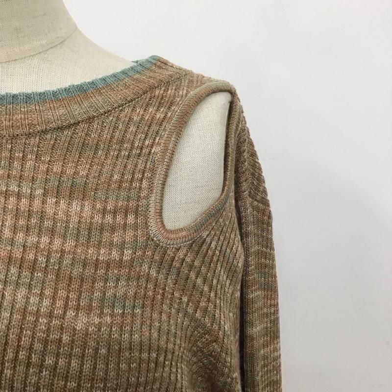ダブルクローゼット w closet カットソー 長袖 341095 カットアウトハイネックプルオーバー 無地 茶 / ブラウン / X 水色 / ライトブルー /  レディース USED 古着 中古 10108314