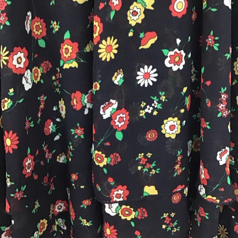 ロデオクラウンズ Rodeo Crowns タンクトップ タンクトップ FREE 総柄 黒 / ブラック / レディース USED 古着 中古 10137321