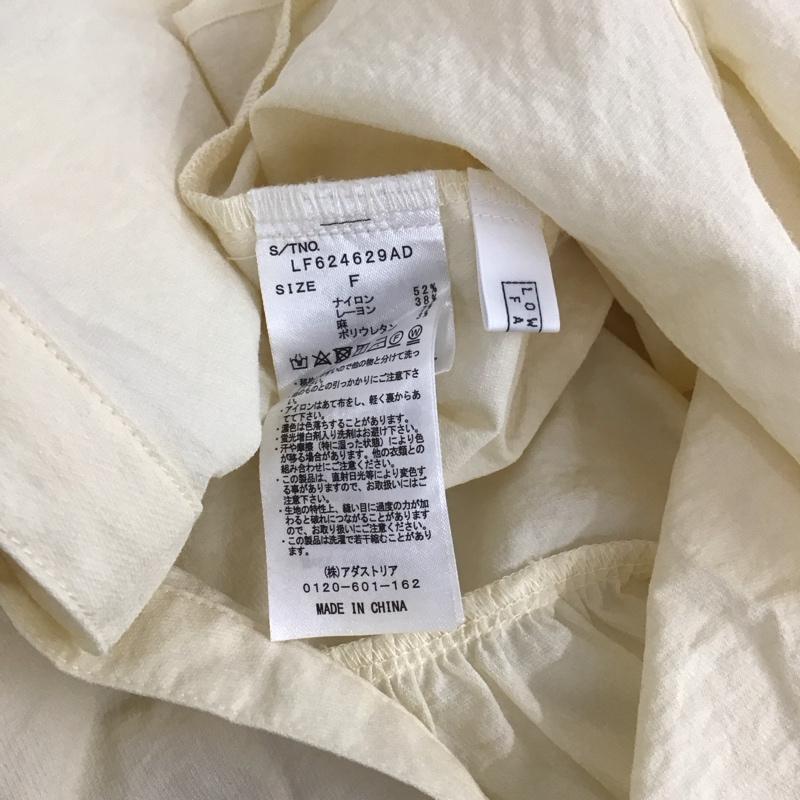 ローリーズファーム LOWRYS FARM シャツ、ブラウス 半袖 半袖シャツ 無地シャツ ノーカラーシャツ FREE 無地 アイボリー / アイボリー / レディース USED 古着 中古 10135065