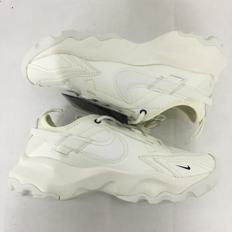 ナイキ NIKE スニーカー スニーカー DD9682-100 W TC 7900 23cm 23.0cm ロゴ、文字 白 / ホワイト / レディース USED 古着 中古 10127528