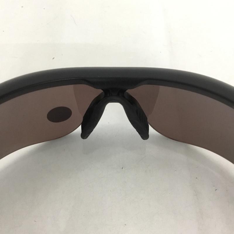 オークリー OAKLEY めがね・サングラス サングラス OO9181-23 131 RADARLOCK ミラーレンズ スポーツサングラス 箱有 ロゴ、文字 黒 / ブラック / X 赤 / レッド / メンズ USED 古着 中古 10126879