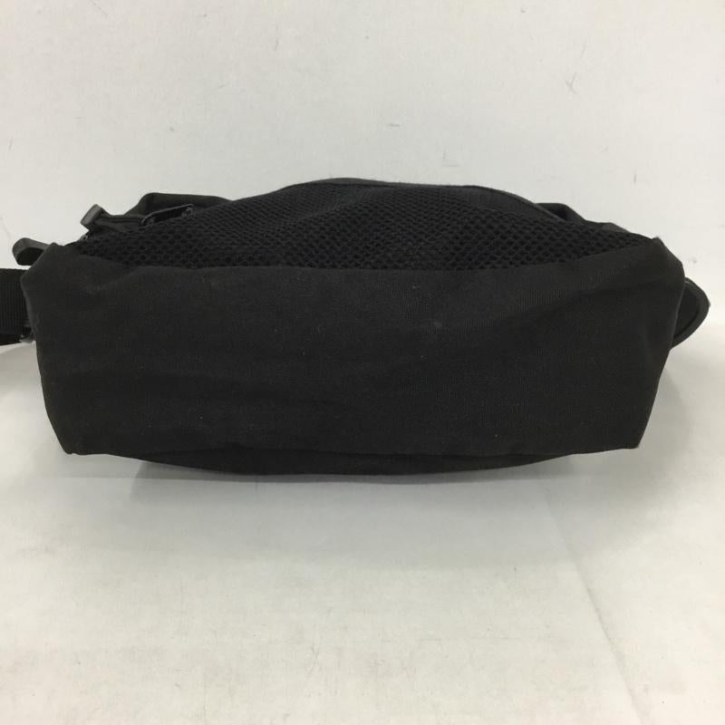 ミルクフェド MILKFED. ショルダーバッグ ショルダーバッグ 03182087 SHOULDER WIDE BAG MESH POCKET ロゴ、文字 黒 / ブラック / レディース USED 古着 中古 10130413
