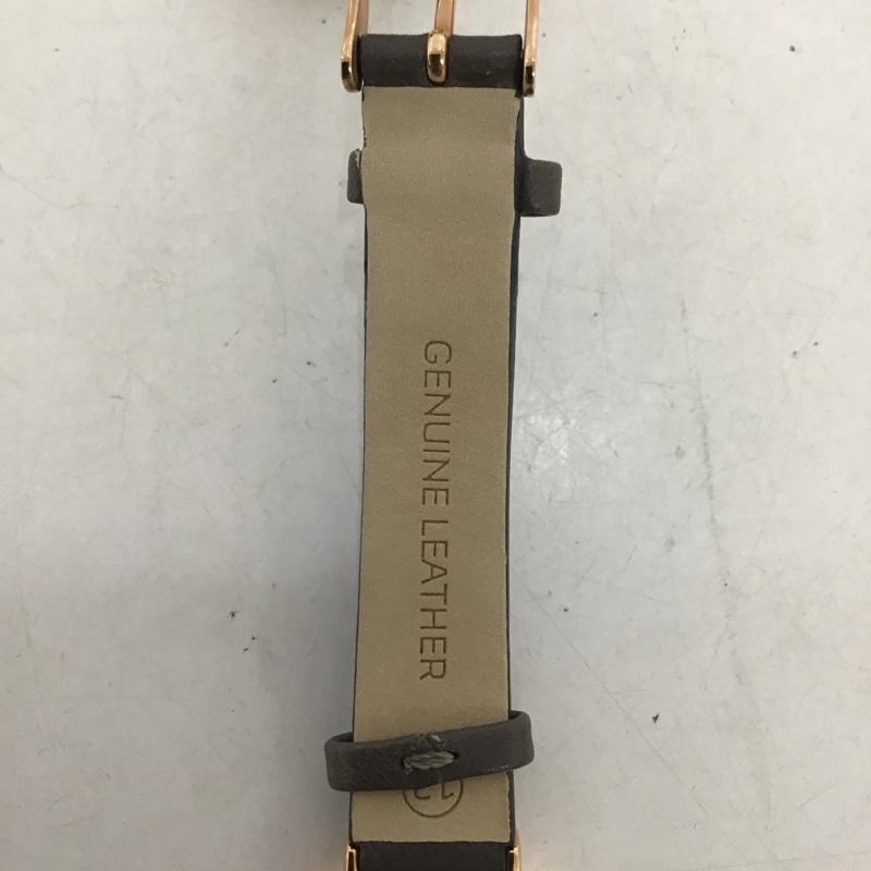 スカーゲン SKAGEN 腕時計 アナログ(クォーツ式) SKW2669 箱有 ロゴ、文字 灰 / グレー / X 金 / ゴールド / レディース USED 古着 中古 10134115