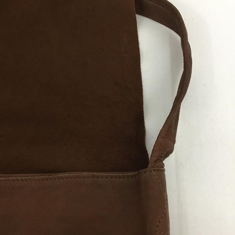 エヴァムエヴァ evam eva ショルダーバッグ ショルダーバッグ Dove & Olive レザー 無地 茶 / ブラウン / レディース USED 古着 中古 10128322