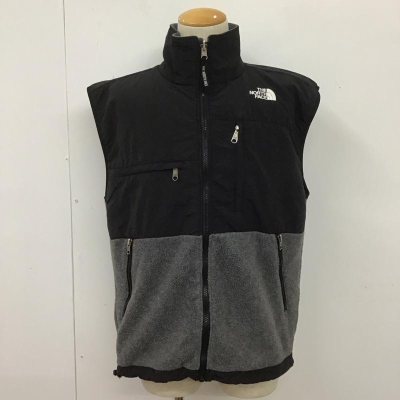 ザノースフェイス THE NORTH FACE ベスト ベスト ジップアップベスト ベスト ノースリーブカットソー M ロゴ、文字 黒 / ブラック / X 灰 / グレー / メンズ USED 古着 中古 10107124