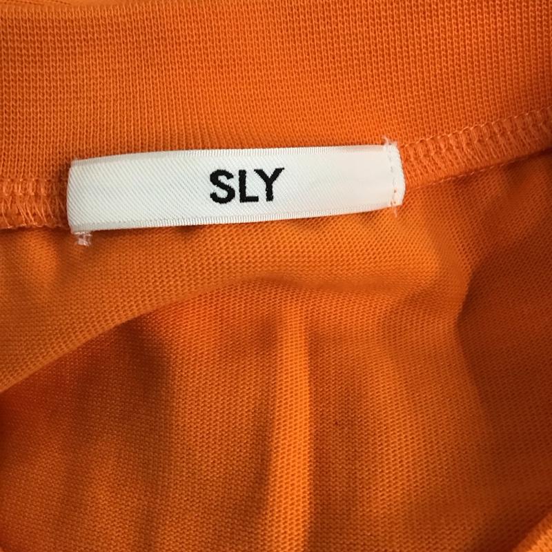 スライ SLY タンクトップ タンクトップ 030ear80-0250 BOX CUT TOPS FREE 無地 橙 / オレンジ / レディース USED 古着 中古 10119782