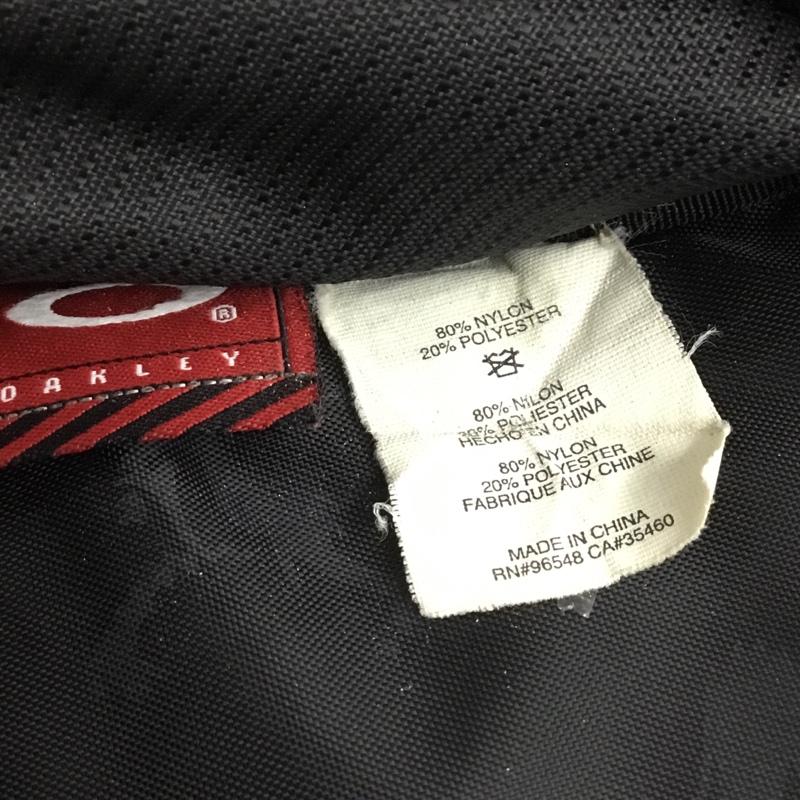 オークリー OAKLEY リュックサック、デイパック リュックサック、デイバッグ 96548-CA35480 バックパック ロゴ、文字 黒 / ブラック / メンズ USED 古着 中古 10138059