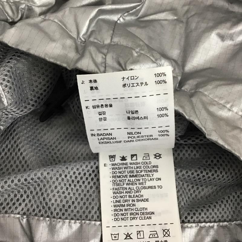 エフシーレアルブリストル F.C.Real Bristol ジャケット、上着 ジャンパー、ブルゾン 615018-071 ナイロンジャケット ジャージ スポーツウェア nike M ロゴ、文字 銀 / シルバー / メンズ USED 古着 中古 10123940