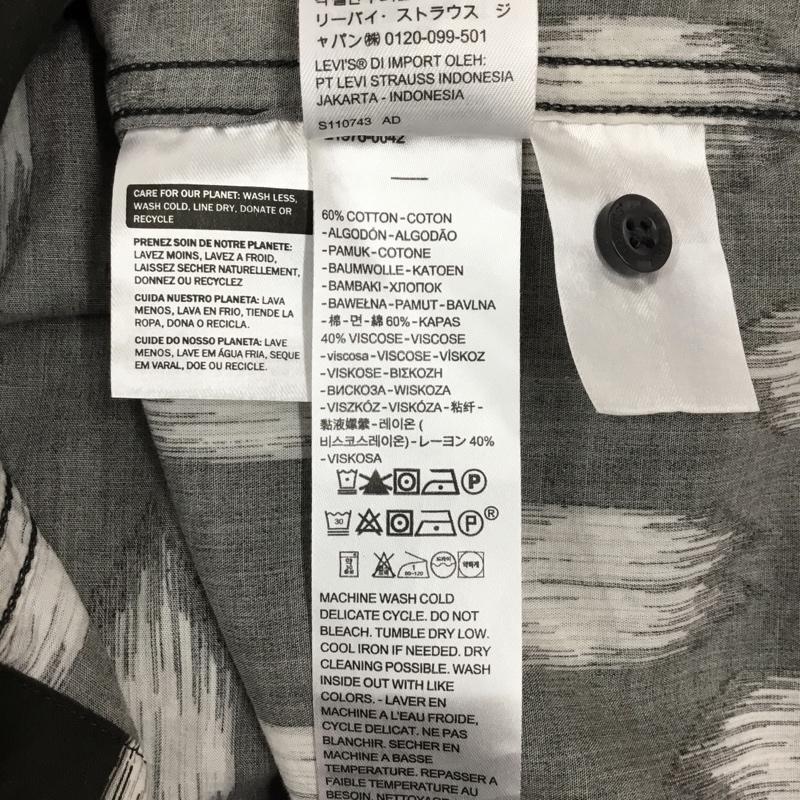 リーバイス Levi s シャツ、ブラウス 半袖 半袖シャツ カラーシャツ 半袖カットソー 総柄シャツ M プリント マルチカラー / マルチカラー / メンズ USED 古着 中古 10116684