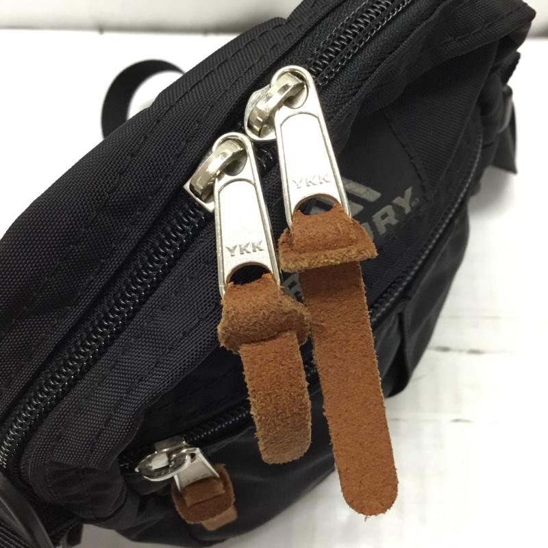 グレゴリー GREGORY ショルダーバッグ ショルダーバッグ クイックポケットM ロゴ、文字 黒 / ブラック / メンズ USED 古着 中古 10119108