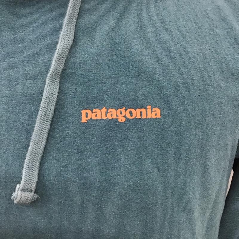 パタゴニア patagonia パーカー 長袖 長袖パーカー フード付きパーカー プリントスウェット トレーナー S ロゴ、文字 青 / ブルー /  メンズ USED 古着 中古 10119523