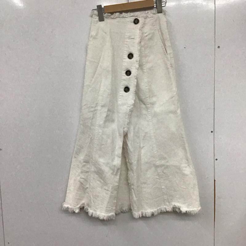 アズールバイマウジー AZUL BY MOUSSY スカート ロングスカート 250fsb31-258d ASYMMETRYBUTTONSLITSKIRT ロングスカート S 無地 白 / ホワイト / レディース USED 古着 中古 10136108