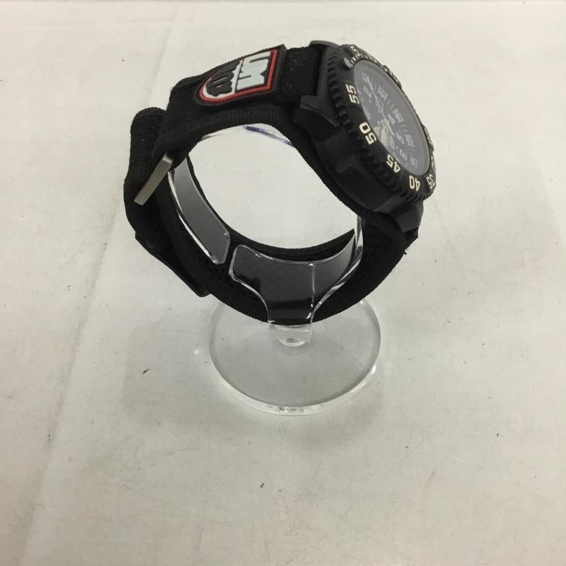ルミノックス LUMINOX 腕時計 アナログ(クォーツ式) 3954 Luminox Navy Seal Watch 無地 黒 / ブラック / X 紺 / ネイビー / メンズ USED 古着 中古 10135733
