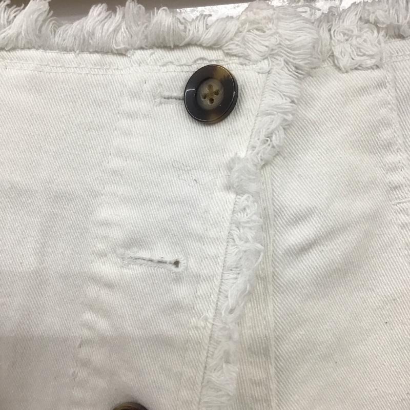 アズールバイマウジー AZUL BY MOUSSY スカート ロングスカート 250fsb31-258d ASYMMETRYBUTTONSLITSKIRT ロングスカート S 無地 白 / ホワイト / レディース USED 古着 中古 10136108