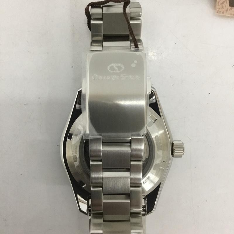 オリエントスター ORIENTSTAR 腕時計 アナログ(自動巻き) RK-AT0101B セミスケルトン スポーツコレクション ロゴ、文字 銀 / シルバー / X 黒 / ブラック / メンズ USED 古着 中古 10127489