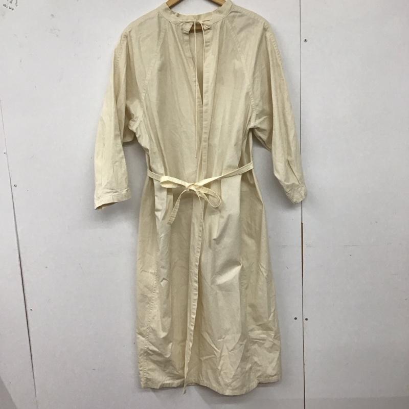 トゥデイフル TODAYFUL コート コート一般 11820325 ヴィンテージサージカルガウン 36 無地 アイボリー / アイボリー / レディース USED 古着 中古 10128948