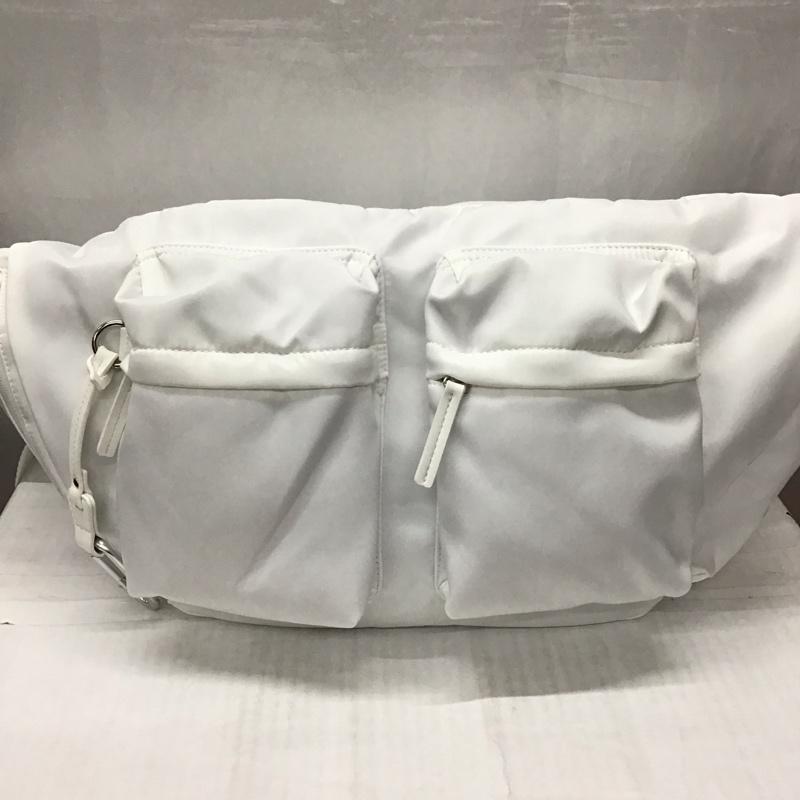 ジーナシス JEANASIS ショルダーバッグ ショルダーバッグ JS081370 ナイロンベルトボディBAG タグ付き 無地 白 / ホワイト / レディース USED 古着 中古 10117351