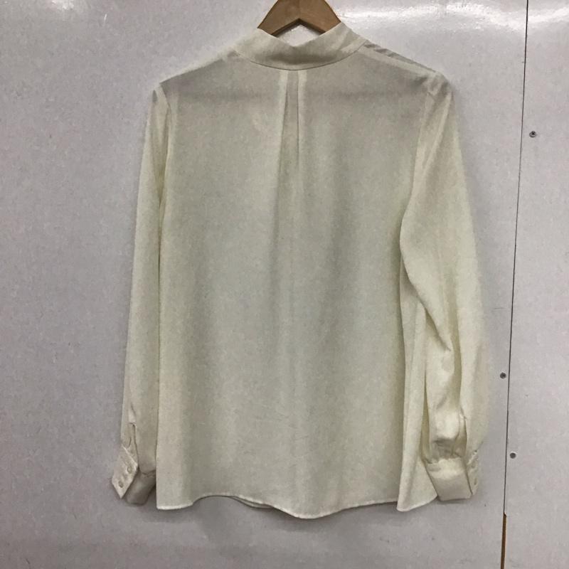ユナイテッドアローズグリーンレーベルリラクシング UNITED ARROWS green label relaxing カットソー 長袖 長袖カットソー 長袖シャツ サテン 無地 白 / ホワイト / レディース USED 古着 中古 10133001