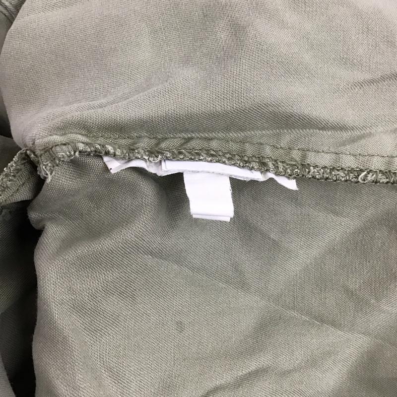 ザラ ZARA シャツ、ブラウス 長袖 長袖シャツ ノーカラーシャツ ポケットシャツ 長袖カットソー S 無地 カーキ / カーキ / レディース USED 古着 中古 10122718