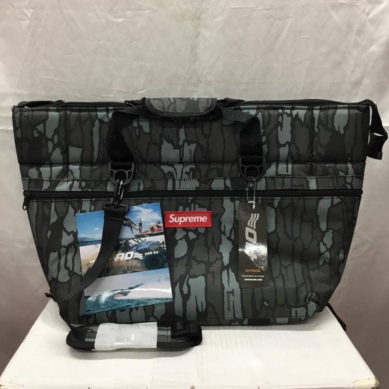 シュプリーム Supreme バッグ バッグ AO 24-Pack Cooler Bag Trebark camo AOCoolers 保冷バッグ クーラーバッグ タグ付き FREE ロゴ、文字 マルチカラー / マルチカラー / メンズ USED 古着 中古 10116047